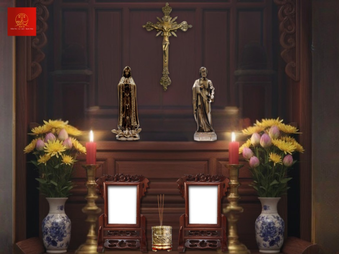 ban-tho-cong-giao Bàn thờ Công giáo được bố trí trên bàn thờ hai tầng để phân tách rõ không gian thờ kính