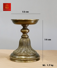 Chân Nến Đế Bông