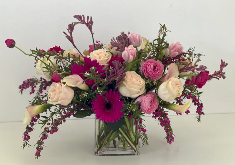 image2 Hoa dâng Chúa phải là loại tươi lâu, không gây rụng cánh bừa bãi