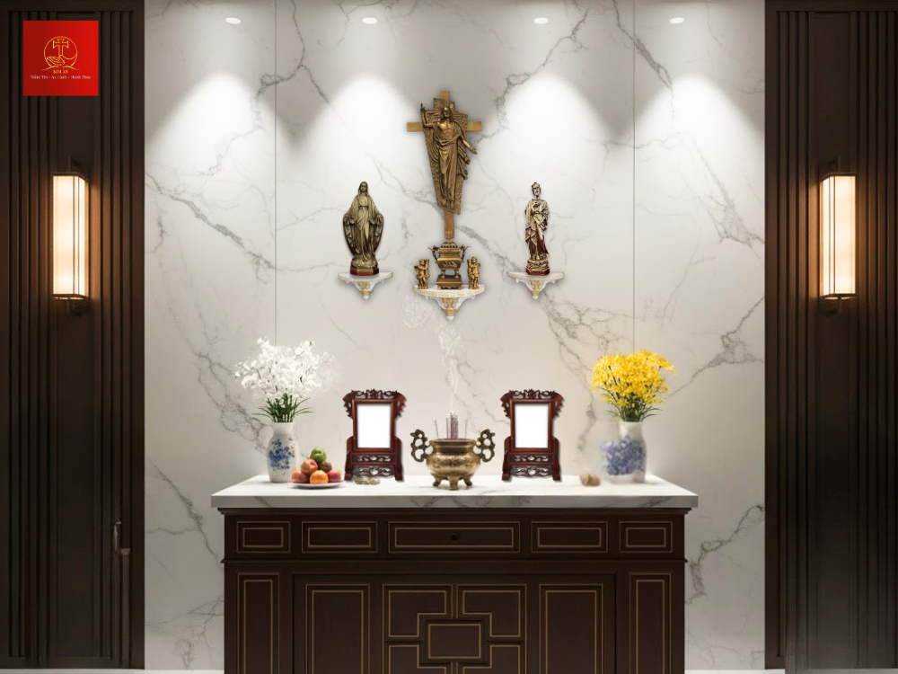 sap-dat-tuong-duc-me-ban-on-tren-ban-tho-cong-giao-chuan-muc-va-trang-nghiem-bff68ff8-f3ba-4088-8c9e-6c63e45ad6bf Sắp đặt Tượng Đức Mẹ Ban Ơn trên bàn thờ Công giáo chuẩn mực và trang nghiêm.