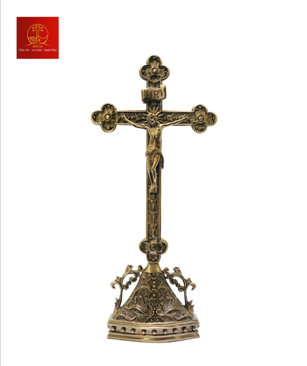Thánh Giá Hoa Đào Có Đế Cao 60cm - Màu Cổ Điển