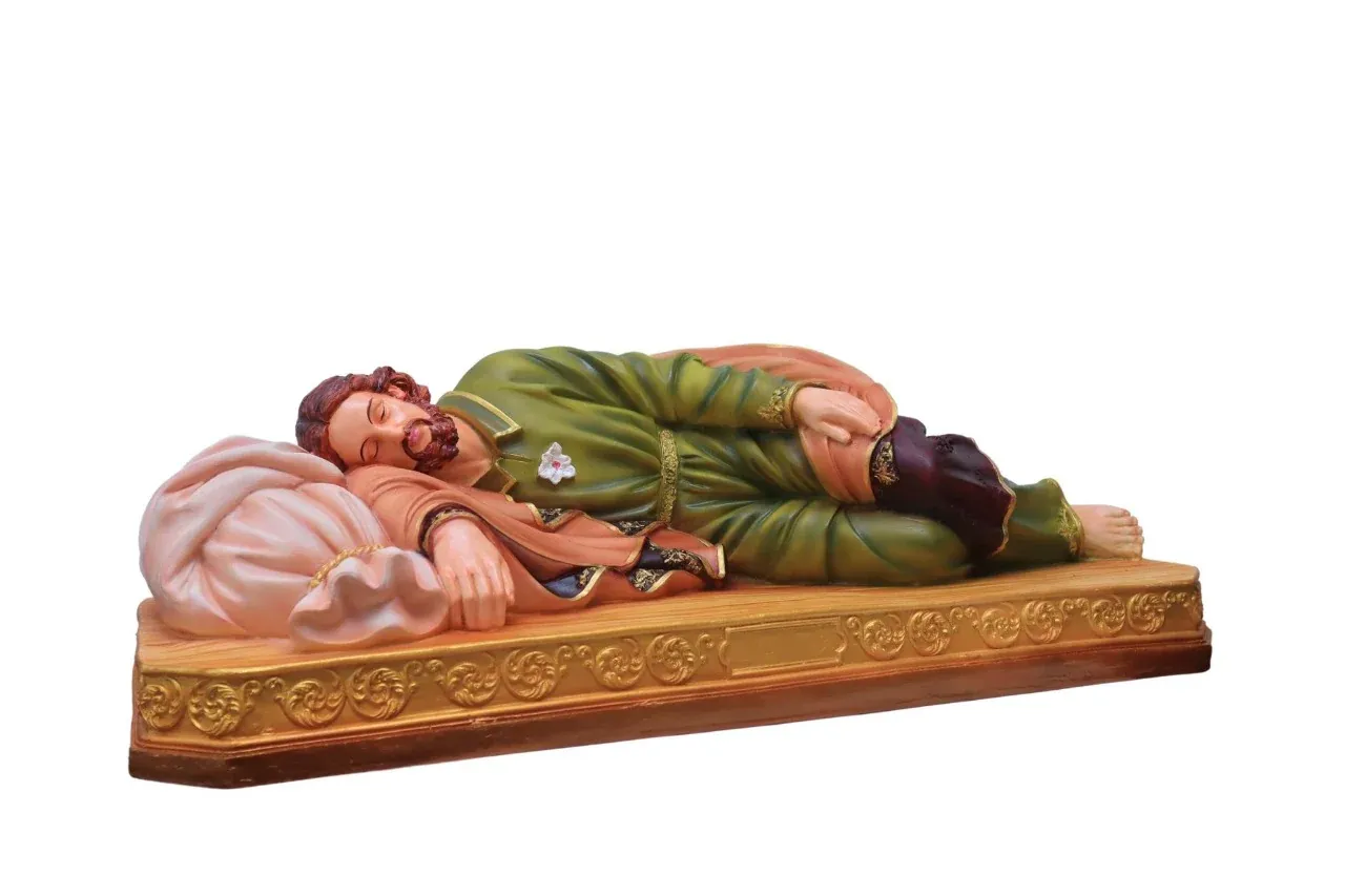 tuong-thanh-giuse-ngu-mang-su-diep-ve-su-binh-an-va-long-cay-trong-tuyet-doi-vao-thien-chua Tượng Thánh Giuse ngủ mang sứ điệp về sự bình an
